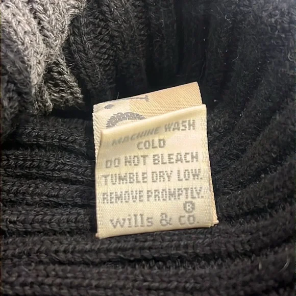 Wills & Co. Vintage Made in USA Turtleneck Sweater Shirt black gray Men’s XL